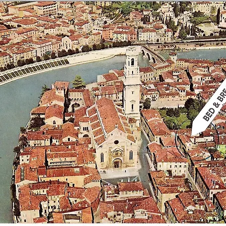 לינה וארוחת בוקר Duomo 2*